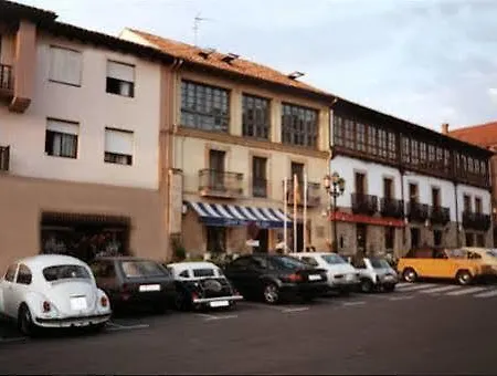 Cuevas Del Mar *